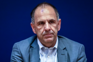Εξηγήσεις και δεσμεύσεις Γεραπετρίτη στις Βρυξέλλες