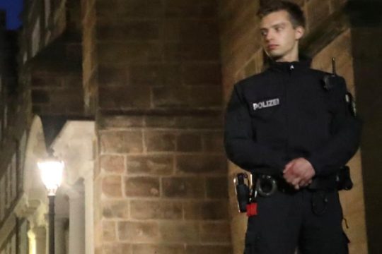 Αιματηρό περιστατικό με δύο νεκρούς τη νύχτα στο Αμβούργο