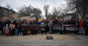 Κινητοποιήσεις στο Βερολίνο για την τραγωδία στα Τέμπη