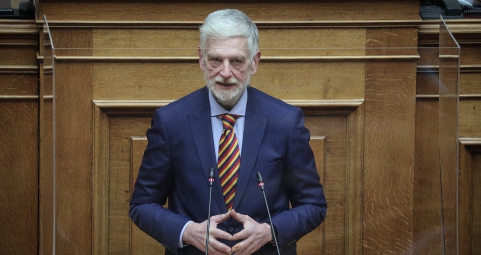 Ανατριχιαστικές παραδοχές για το πελατειακό κράτος από τον Γιάννη Λοβέρδο