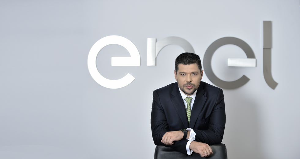 Με 1,26 δισ. ευρώ εξαγοράζει η ΔΕΗ την ENEL Ρουμανίας