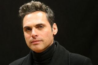 «Η ομορφιά είναι το δεκανίκι μου απέναντι στην ασχήμια»