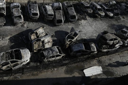 Τα φονικά πογκρόμ και η συμφωνία-παρωδία