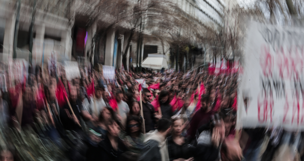 Καταγγελίες για χημικά από τα ΜΑΤ μέσα στο μετρό «Μεταξουργείο»