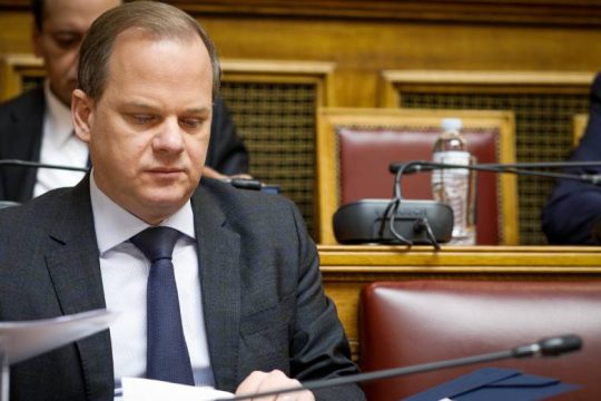 Με οδηγό τη διάχυση των ευθυνών πορεύεται η κυβέρνηση