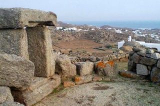 Ερωτήματα για την εγκληματική επίθεση στον Μανώλη Ψαρρό