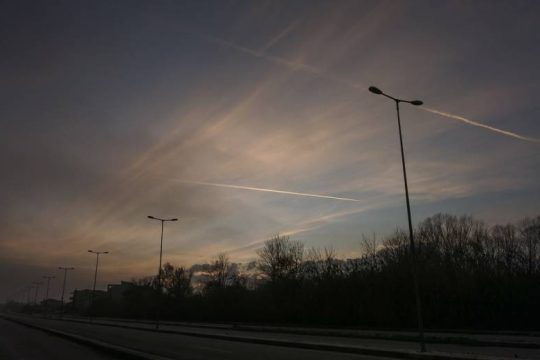 Τοπικές βροχές και μικρή άνοδος της θερμοκρασίας