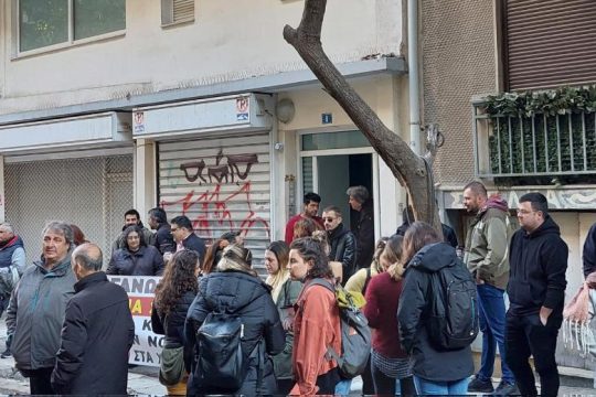 Νέα διαμαρτυρία ενάντια σε έξωση στον Αγ. Παντελεήμονα  