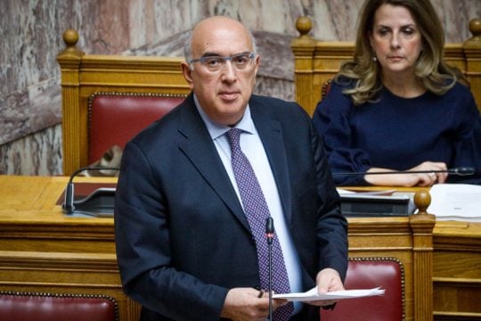 Από πρόκληση σε πρόκληση για το ακαταδίωκτο