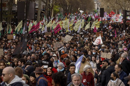 Γιατί ξεσηκώνονται οι Γάλλοι