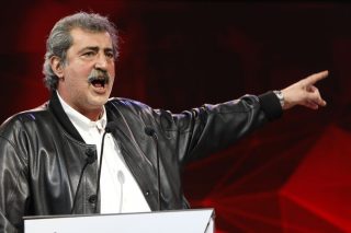 Ομόφωνη παραπομπή στην Επιτροπή Δεοντολογίας και εκτός ψηφοδελτίων