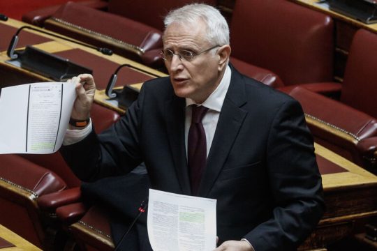Παράνομη η μετάταξη του σταθμάρχη