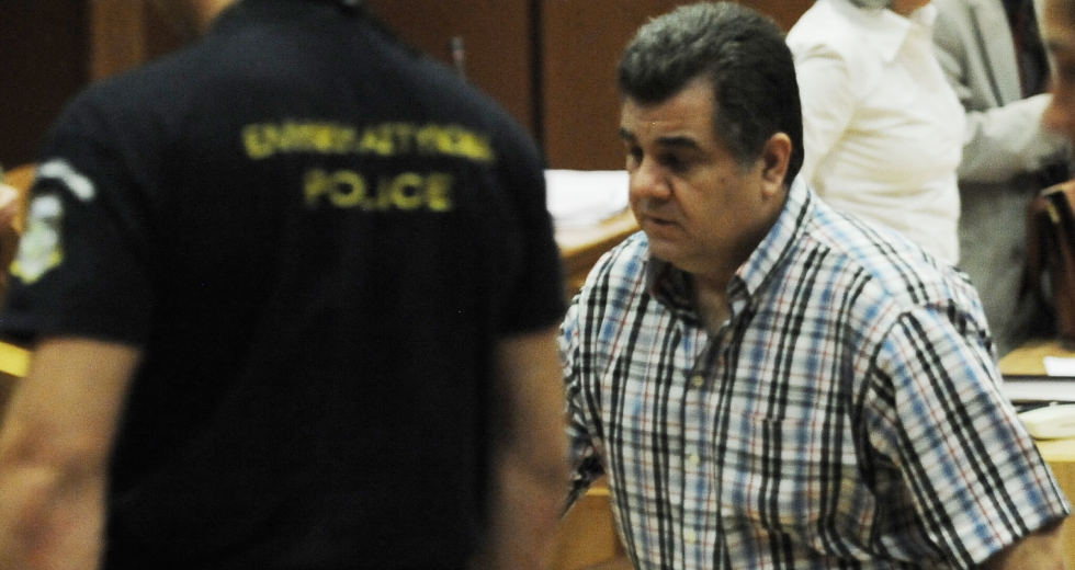 «Θα μπορούσε να φύγει ο Ρουπακιάς» είπε αστυνομικός στη δίκη της Χ.Α.