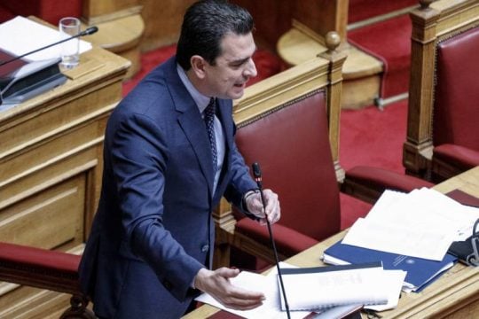 Ανοίγει με «γαλάζια» υπογραφή ο δρόμος της ιδιωτικοποίησης του νερού