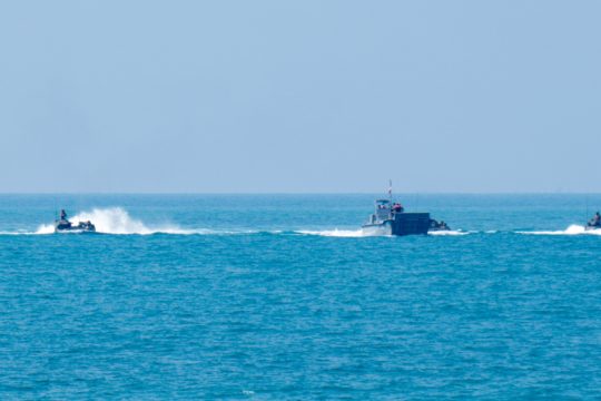 Η Ελλάδα αγοράζει στρατιωτικά αμφίβια οχήματα από τις ΗΠΑ για 268 εκατ. δολ.