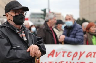 Πιεστικά τα συνταξιοδοτικά προβλήματα των ναυτικών
