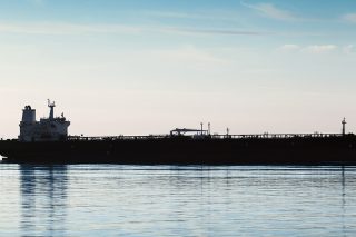Ελληνική σημαία μόνο στο 12% των ελληνόκτητων πλοίων!