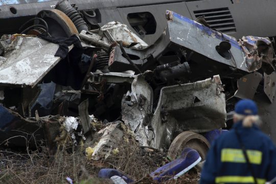 Μαρτυρίες για «επίγεια κόλαση» και για «εμπόλεμη κατάσταση»