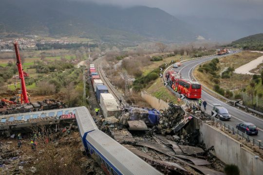 Βίντεο που συγκλονίζουν: Η τραγωδία στα Τέμπη μέσω drones