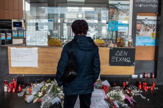Οι ευθύνες χάνονται και τα τρένα δεν ξεκινούν