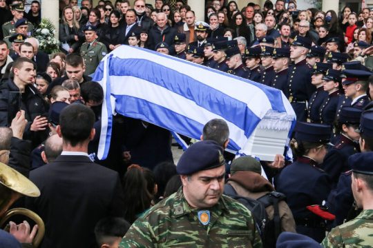 Στους 57 νεκρούς φαίνεται να κλείνει ο μακάβριος κατάλογος των Τεμπών