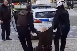 Αλλοι «δεντροκτονούν» άλλοι συλλαμβάνονται