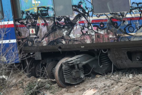 Οι δικηγόροι εξετάζουν παρέμβαση κατά παντός υπευθύνου για τα Τέμπη