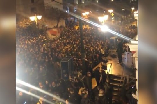 Περιμένοντας τον Λεξ