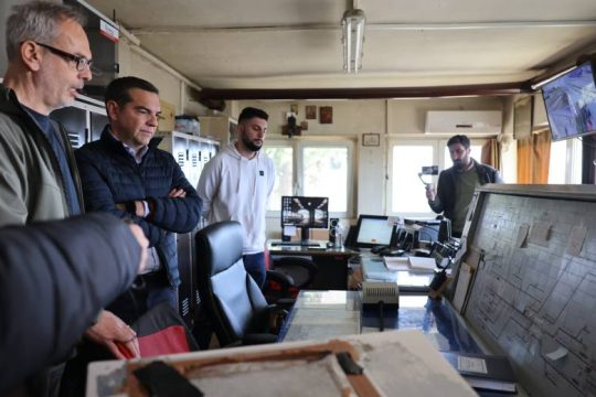 «Τι ακριβώς θα εγκαινίαζε ο K. Μητσοτάκης;»