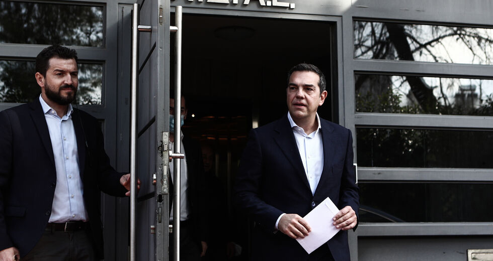 Τετ α τετ Τσίπρα – Μενουδάκου