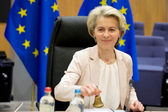 H τουρνέ της Ούρσουλας