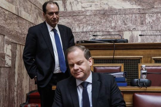 Τέμπη: Οι μη εξηγήσεις του Κ. Καραμανλή [ Live ]