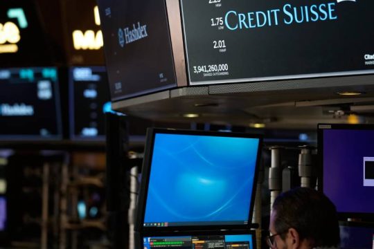 Ανέκαμψαν τα ευρωπαϊκά χρηματιστήρια, 19% υψηλότερα η Credit Suisse 