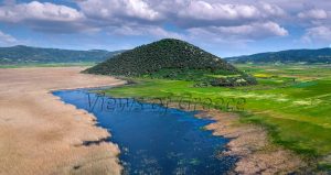 Πρόταση για μια θαυμάσια κοντινή εκδρομή σε Ν. Εύβοια, λίμνη Δύστου και ακτές του Αιγαίου
