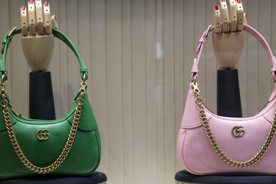 Ερευνα στις εγκαταστάσεις της Gucci στο Μιλάνο