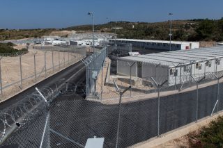 Είδος υπό εξαφάνιση οι διερμηνείς στις προσφυγικές δομές του Β. Αιγαίου