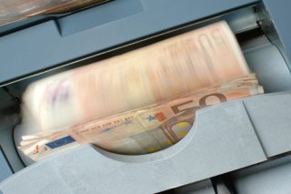 «Πακτωλός επενδύσεων» χωρίς αύξηση παραγωγικού δυναμικού!