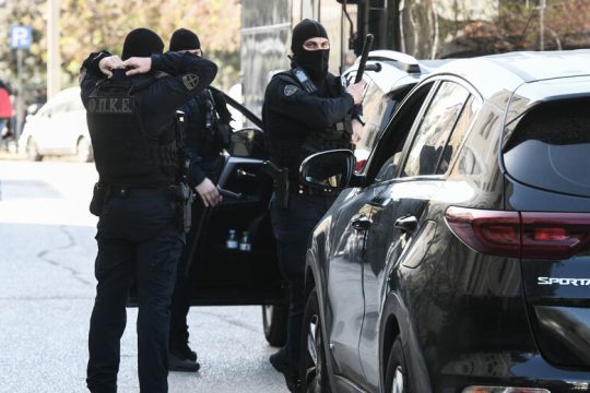 Στη φυλακή οι «τρομοκράτες», ελεύθερα τα «κενά» της υπόθεσης
