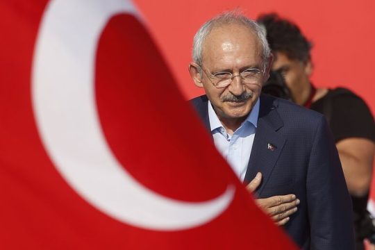 Ο Κιλιτσντάρογλου ξεκαθάρισε τη σχέση του με τους Κούρδους