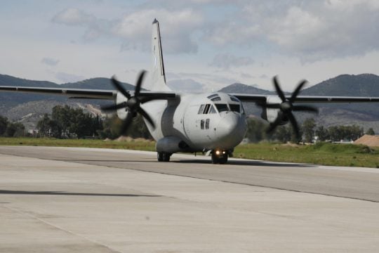 Προσγειώθηκε το C-27 στο Τζιμπουτί για να παραλάβει Έλληνες από το Σουδάν