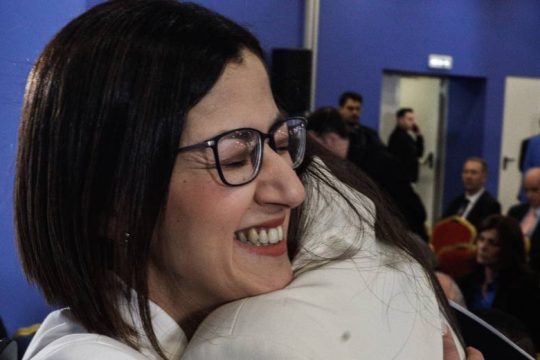 Όταν η κ. Αγαπηδάκη έλεγε «ένα σύνθημα που όλους τους ενώνει»