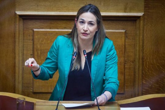 Έθεσε εαυτήν εκτός ψηφοδελτίων του ΣΥΡΙΖΑ η Ειρ. Αγαθοπούλου