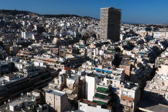 Με το πουγκί και το playbook
