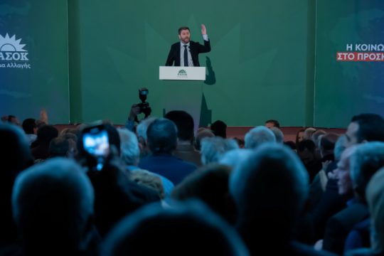 Ανδρουλάκης: Σε πανικό η Ν.Δ. με θεωρίες συνωμοσίας για το ΠΑΣΟΚ-ΚΙΝ.ΑΛΛ.