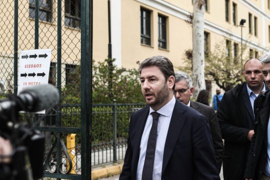 Λύνεται ο γρίφος 