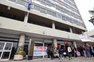 «Πεινασμένος κανείς, ούτε εργαζόμενος ούτε φοιτητής»