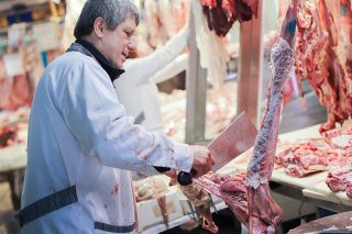 Οργή για το «Καλάθι του Πάσχα»