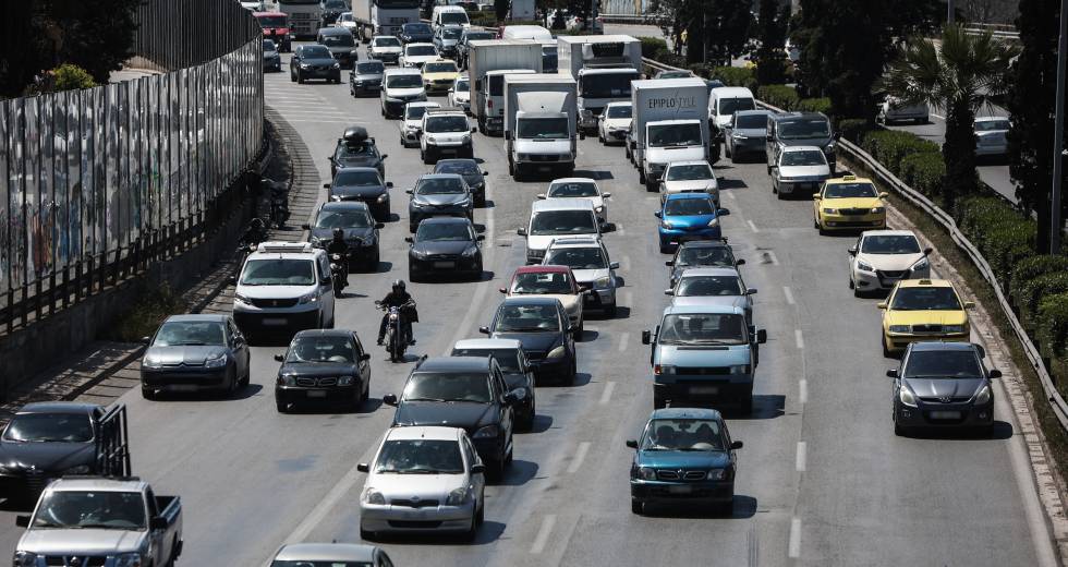 Επιστροφή των εκδρομέων του Πάσχα με άστατο καιρό