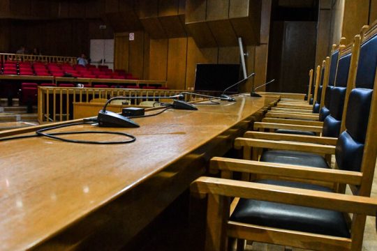 Ζωντάνεψε το δράμα στο δικαστήριο: Βίασε και άφησε έγκυο ανήλικη προσφυγοπούλα