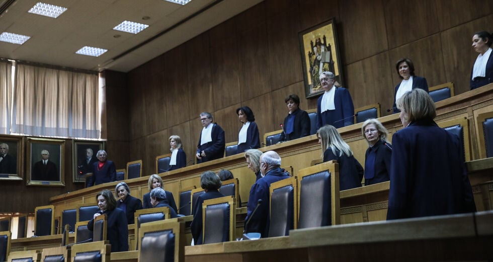 Ενα… αντισυστημικό Ειδικό Δικαστήριο
